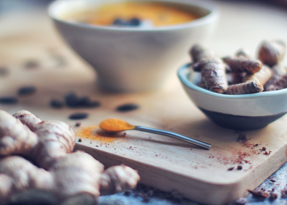 Cinnamon sticks and bark